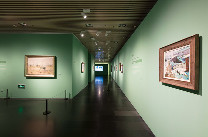 他用艺术与大自然对话，曾以风景油画作为“马训班”毕业作品