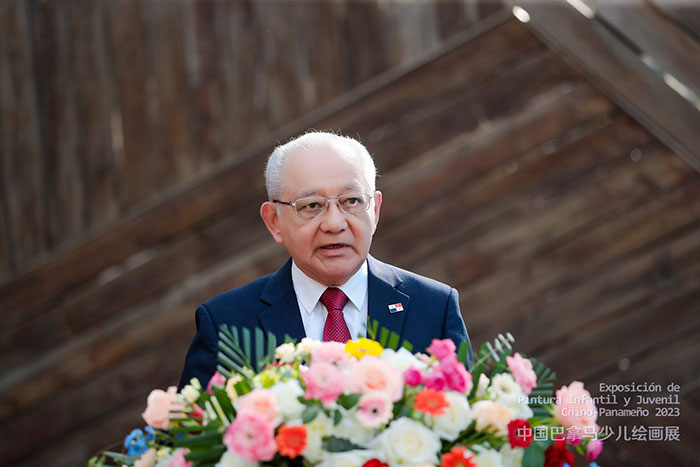 “跨越大洋·运河对画”中国巴拿马少儿绘画展搭建两国青少年艺术友谊之桥