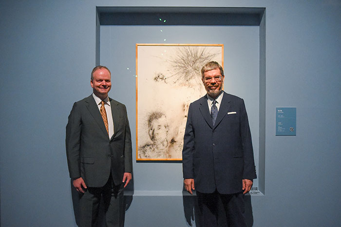 乌菲齐美术馆馆长：乌菲齐馆藏大师自画像展是世界经典之作的美妙对话