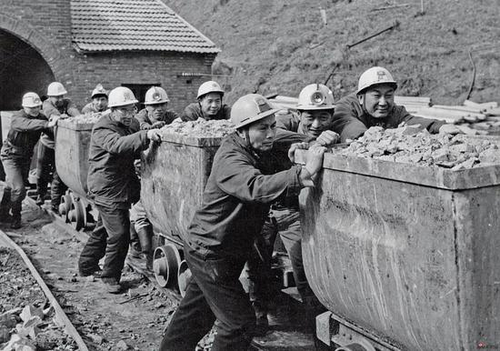 宋文治谈艺丨记志远同志在创作中的点滴