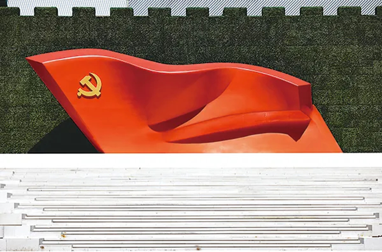 徐里：在实施“两个创作工程”中勇攀新时代文艺高峰