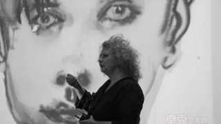 马琳·杜马斯：艺术不只制造美丽