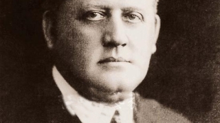 丹麦马易尔家族与天下第一大柜的世纪缘